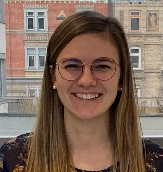 Dr. Julia Obkircher